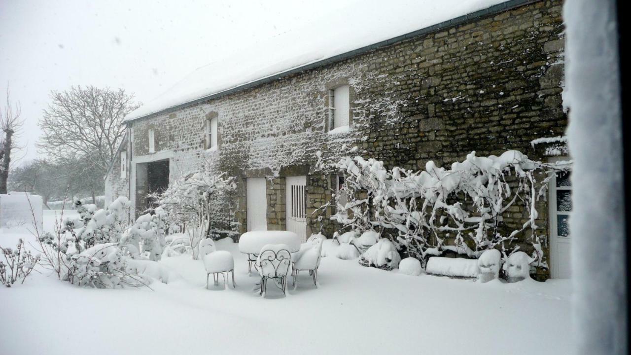 Domaine De La Cour Vautier Acomodação com café da manhã Mandeville-en-Bessin Exterior foto
